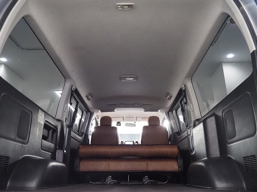 【Renoca CoastLines/スーパーGLダークプライムガソリン2WD】新品オールペイントにてクラシックカーが誕生！