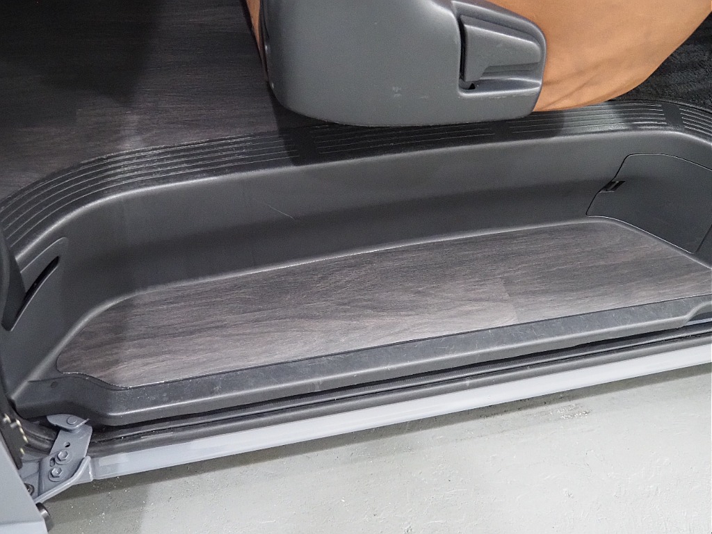 【Renoca CoastLines/スーパーGLダークプライムガソリン2WD】新品オールペイントにてクラシックカーが誕生！