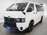 トヨタ ハイエースバン(7枚目)