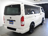 トヨタ ハイエースバン(8枚目)