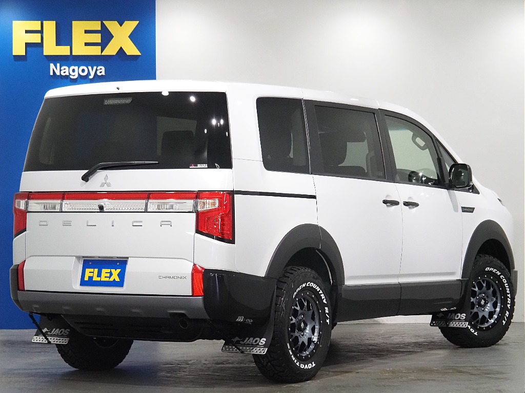 【FLEX DELICA/D5ディーゼルターボ2.2L/CHAMONIX】アクティブを全開に楽しむ！内外装フルカスタム♪