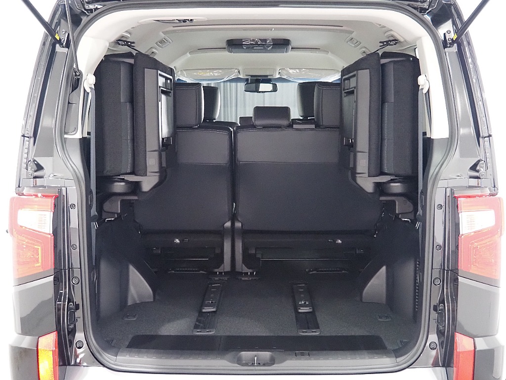 【FLEX DELICA/新車D5ディーゼルターボ2.2L/CHAMONIX】他を圧倒する力強さ..内外装フルカスタム♪