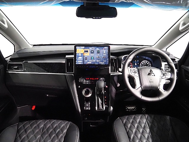 【FLEX DELICA/新車D5ディーゼルターボ2.2L/ブラックエディション】内外装フルカスタム♪