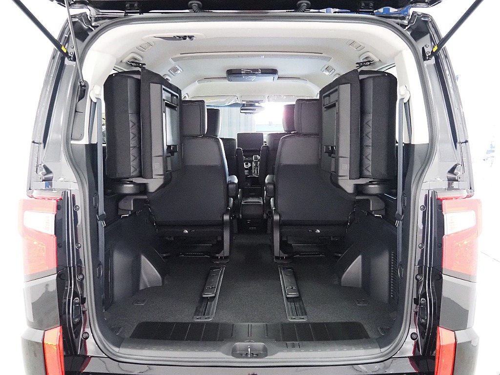 【FLEX DELICA/新車D5ディーゼルターボ2.2L/ブラックエディション】アルパインツインモニター完備♪