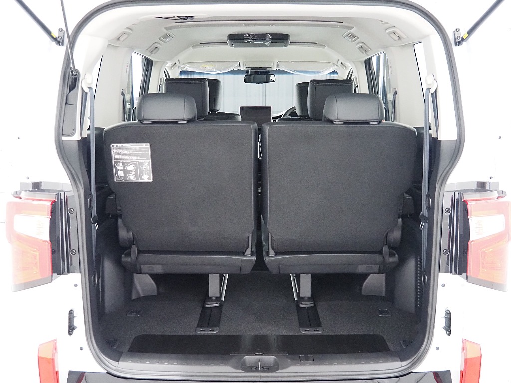 【FLEX DELICA/新車D5ディーゼルターボ2.2L/ブラックエディション】BIGX11ナビ　アルミホイール　タイヤ♪【全国納車可能】