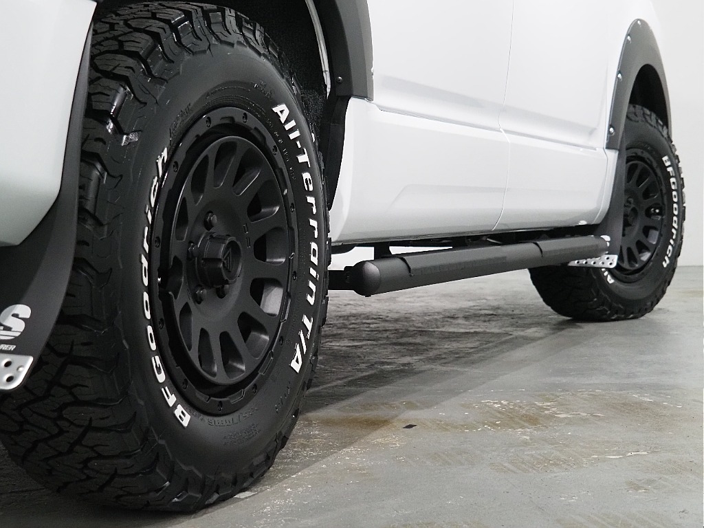 【FLEX DELICA/新車D5ディーゼルターボ2.2L/ブラックエディション】BIGX11ナビ　アルミホイール　タイヤ♪【全国納車可能】
