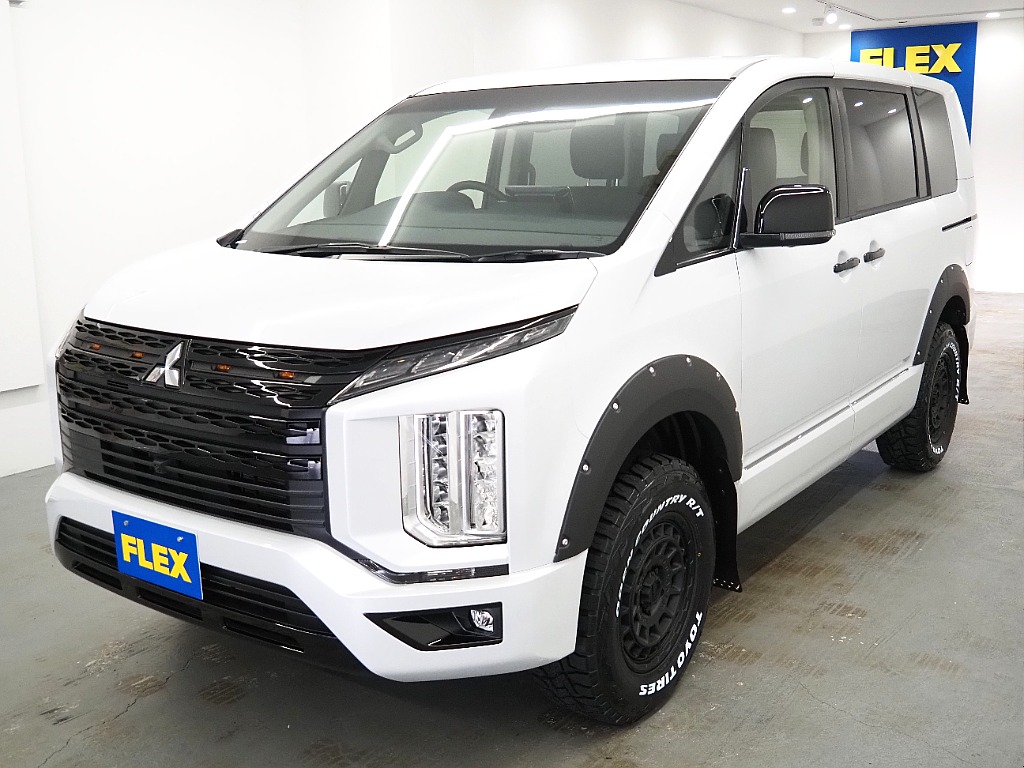 【FLEX DELICA/新車D5ディーゼルターボ2.2L/ブラックエディション】内外装フルカスタム♪