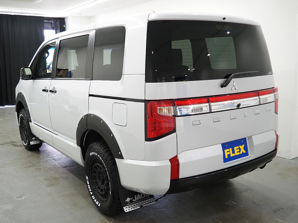 【FLEX DELICA/新車D5ディーゼルターボ2.2L/ブラックエディション】内外装フルカスタム♪