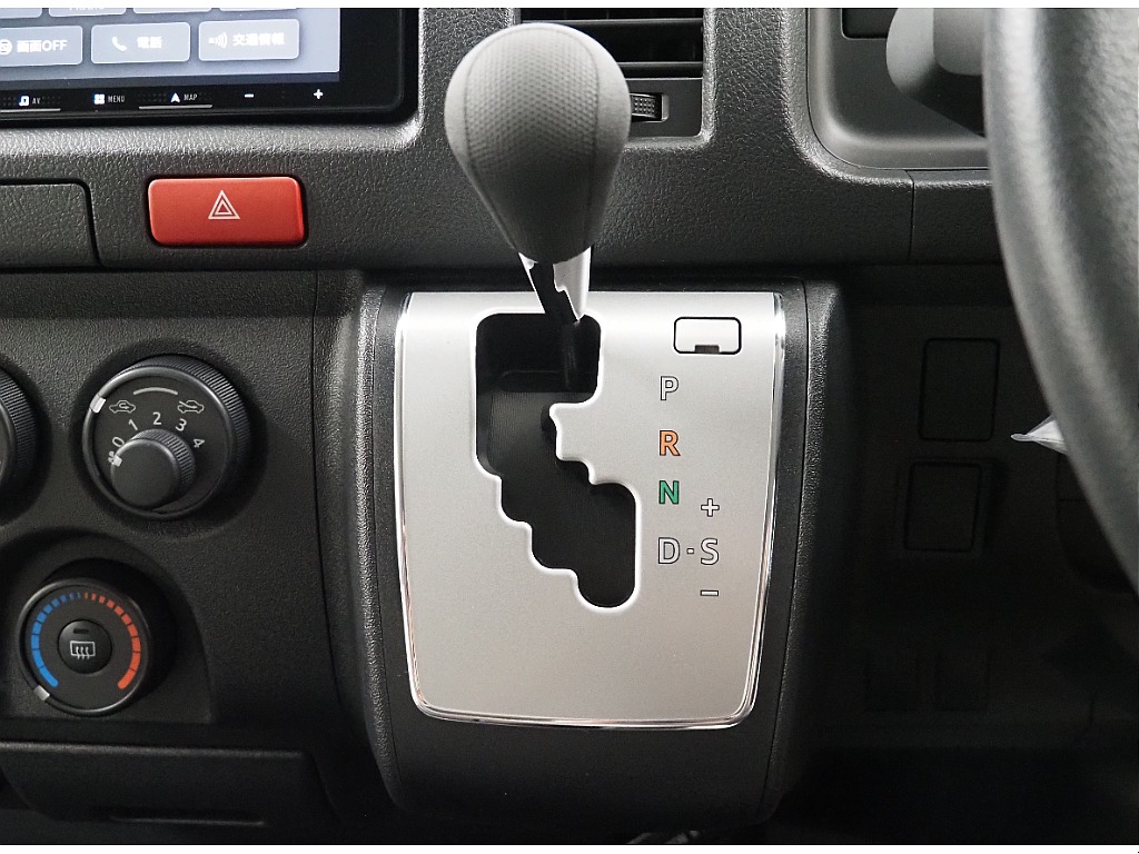 【MOBY　DICK　NH0１ ガソリン２WD　キャンピングカー】内外装共にFLEXパーツが盛りだくさん♪