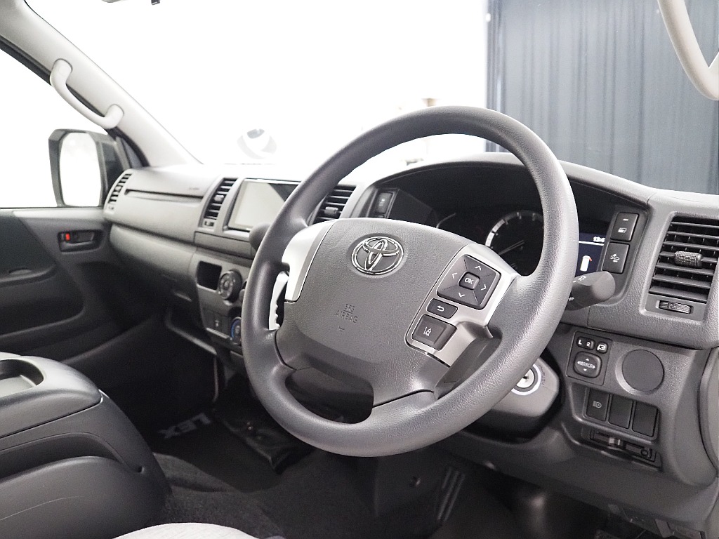 FLEXオリジナルキャンピングカーMOBYDICKNH-TYPEⅡガソリン２WDモデル入庫致しました。