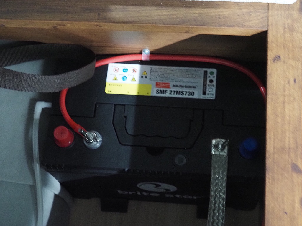 FLEXオリジナルキャンピングカーMOBYDICKNH-TYPEⅡガソリン２WDモデル入庫致しました。