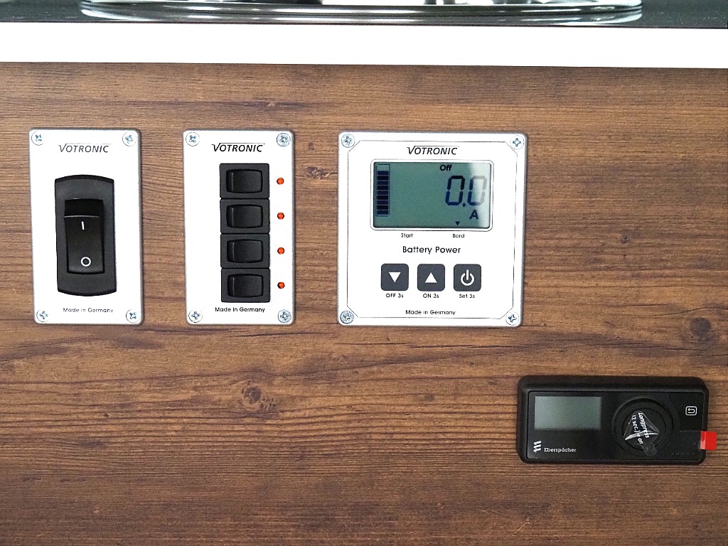 FLEXオリジナルキャンピングカーMOBYDICKNH-TYPEⅡガソリン２WDモデル入庫致しました。