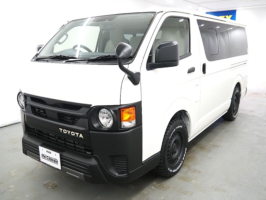 トヨタ ハイエースバン(7枚目)