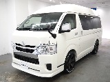 トヨタ ハイエースバン(7枚目)