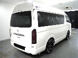 トヨタ ハイエースバン(8枚目)