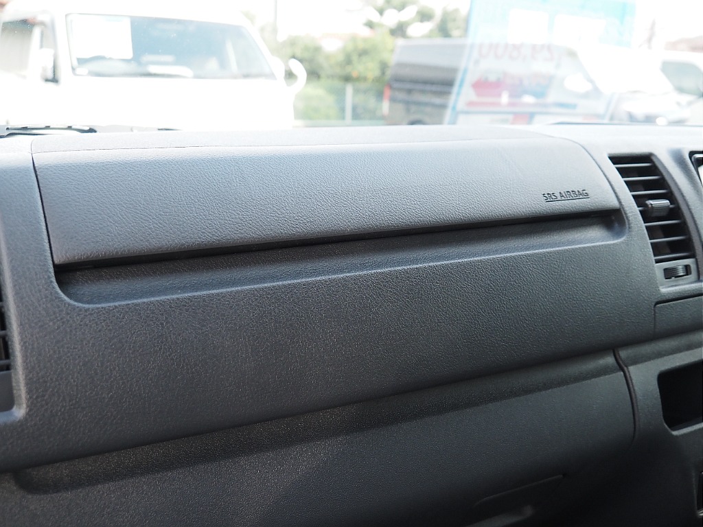 【MOBY　DICK　NH0１ ディーゼル4WD　キャンピングカー】内外装共にFLEXパーツが盛りだくさん♪