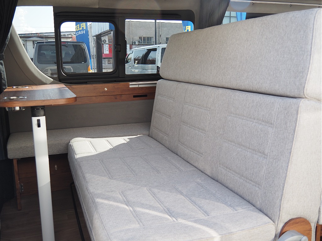 【MOBY　DICK　NH0１ ディーゼル4WD　キャンピングカー】内外装共にFLEXパーツが盛りだくさん♪