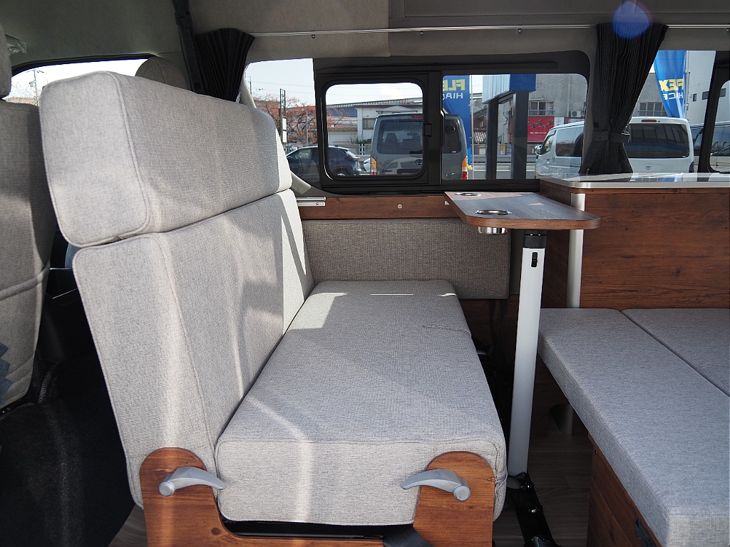 【MOBY　DICK　NH0１ ディーゼル4WD　キャンピングカー】内外装共にFLEXパーツが盛りだくさん♪