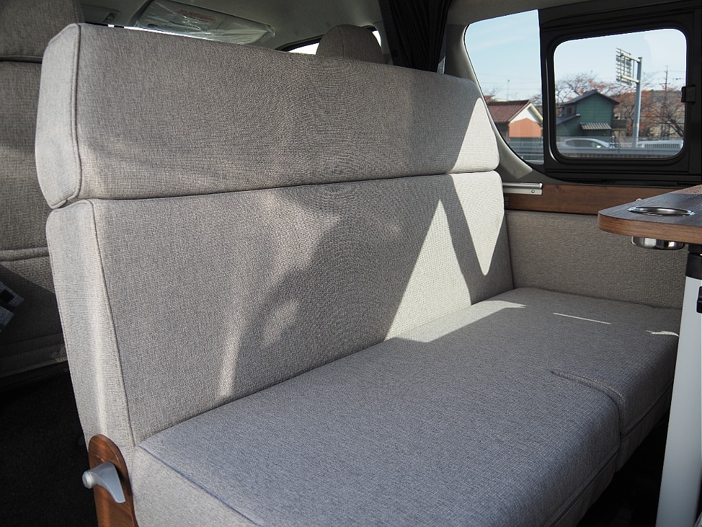 【MOBY　DICK　NH0１ ディーゼル4WD　キャンピングカー】内外装共にFLEXパーツが盛りだくさん♪