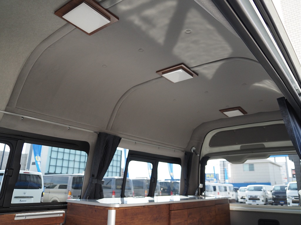 【MOBY　DICK　NH0１ ディーゼル4WD　キャンピングカー】内外装共にFLEXパーツが盛りだくさん♪