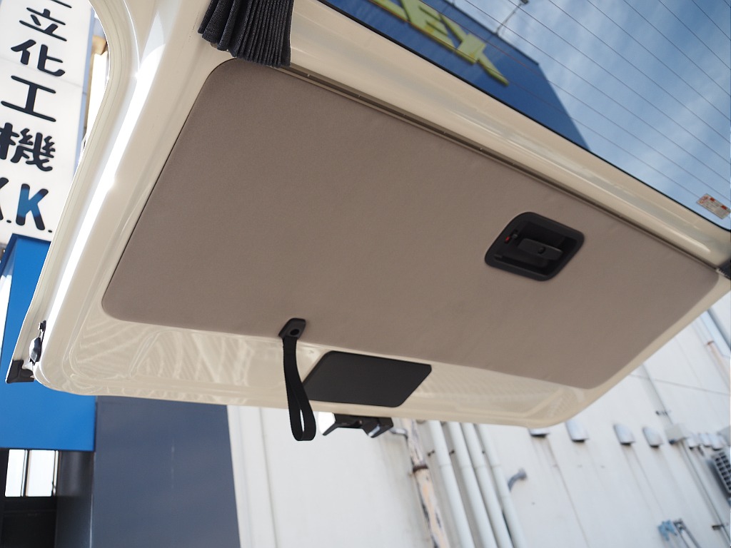 【MOBY　DICK　NH0１ ディーゼル4WD　キャンピングカー】内外装共にFLEXパーツが盛りだくさん♪