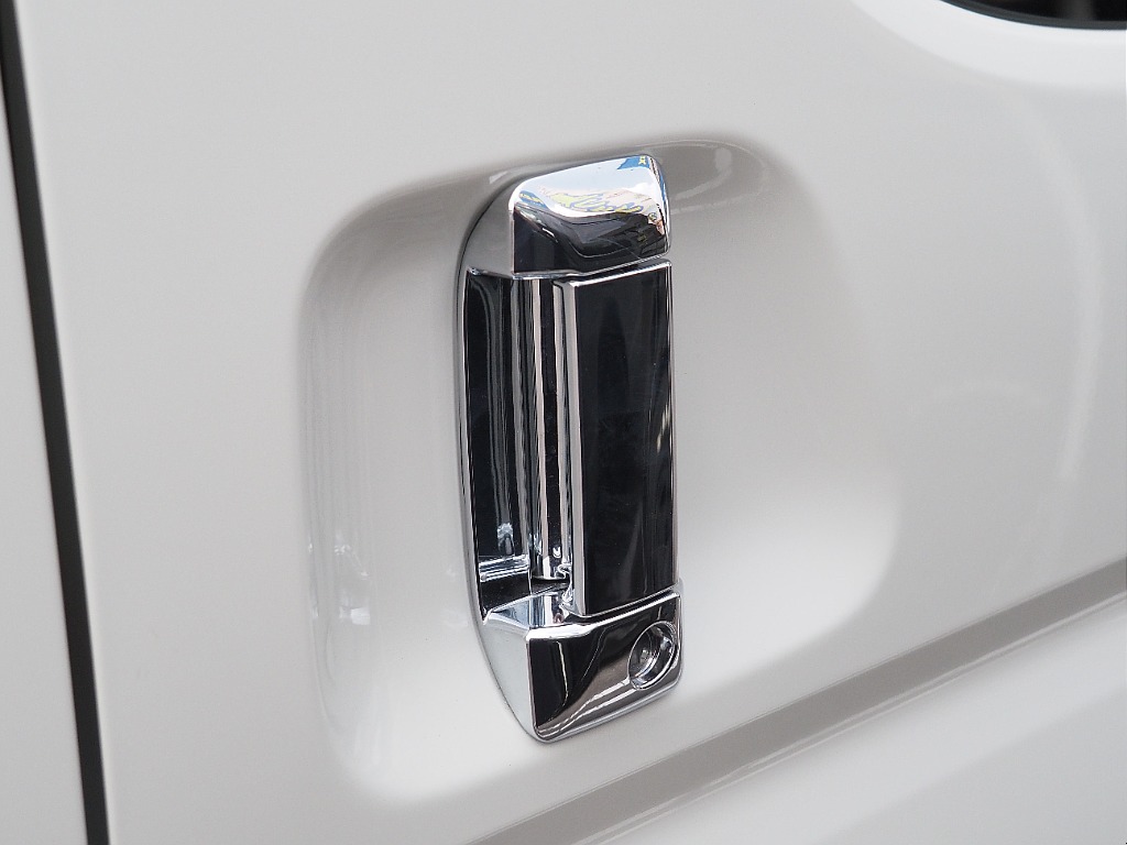 【MOBY　DICK　NH0１ ディーゼル4WD　キャンピングカー】内外装共にFLEXパーツが盛りだくさん♪