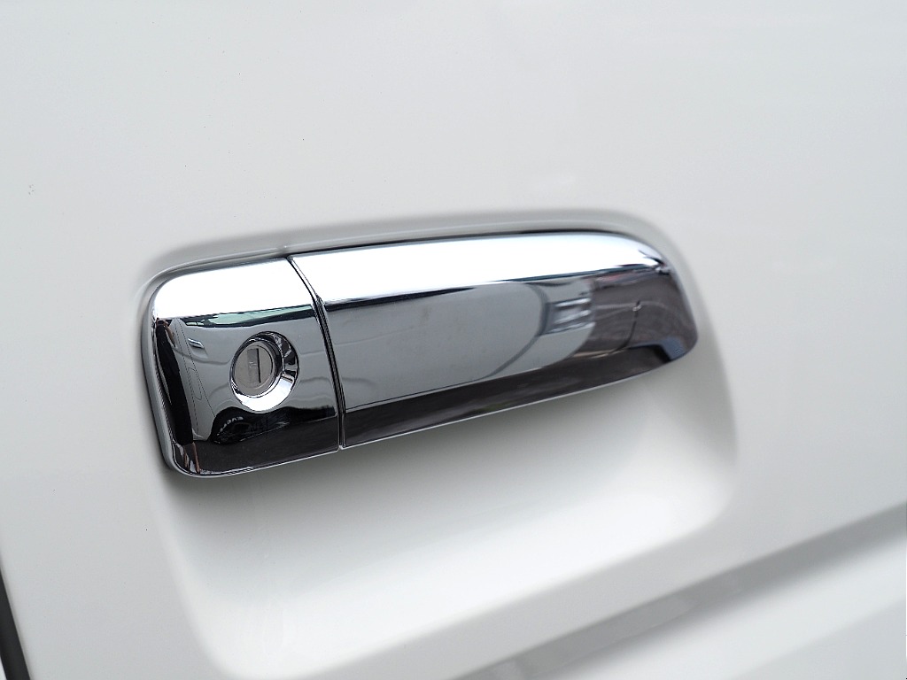 【MOBY　DICK　NH0１ ディーゼル4WD　キャンピングカー】内外装共にFLEXパーツが盛りだくさん♪