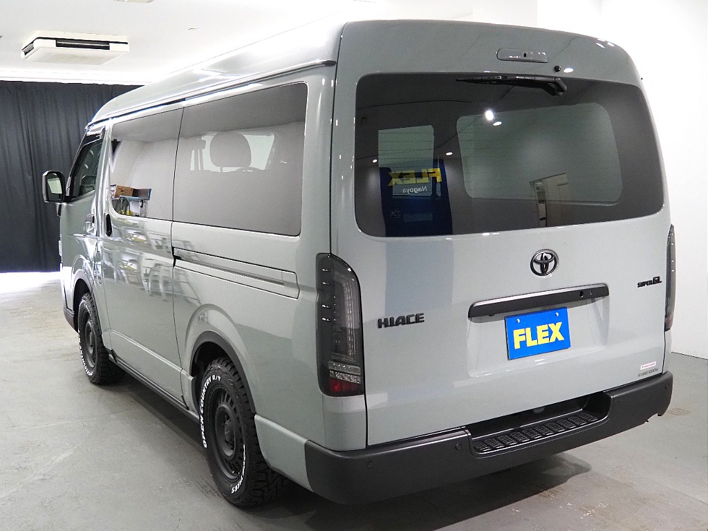【R7年/アーバンカーキ/ワイドバン/ガソリン4ＷＤ/ブラックエディション】嬉しいパワースライドドア装着車両！