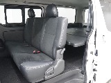 【H28年式/3.0Lディーゼルターボ/4WD/両側小窓付き】安心のディーゼル4WDに新品AWを装着♪