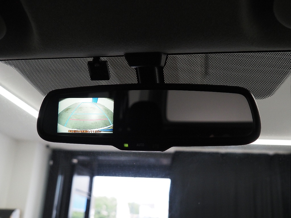 【H28年式/3.0Lディーゼルターボ/4WD/両側小窓付き】安心のディーゼル4WDに新品AWを装着♪