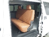 【R4年式/ディーゼル2WD/ハイエースバン/両側小窓付き】6型ベースのオフロードPKG♪