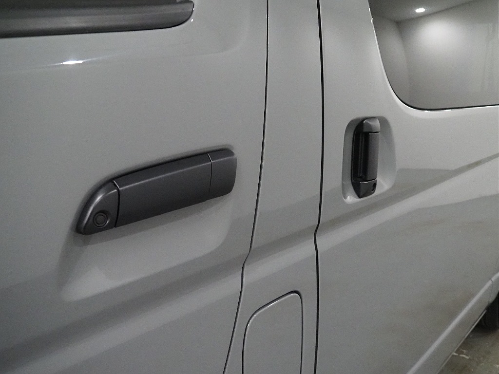 【Renoca CoastLines/5型スーパーGLガソリン2WD】新品塗装に新品タイヤ＆AWがインストール！【全国納車可能】