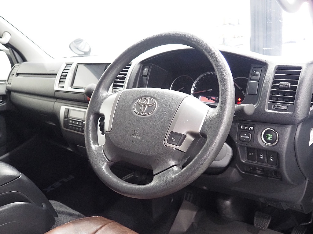 【Renoca CoastLines/5型スーパーGLガソリン2WD】新品塗装に新品タイヤ＆AWがインストール！【全国納車可能】