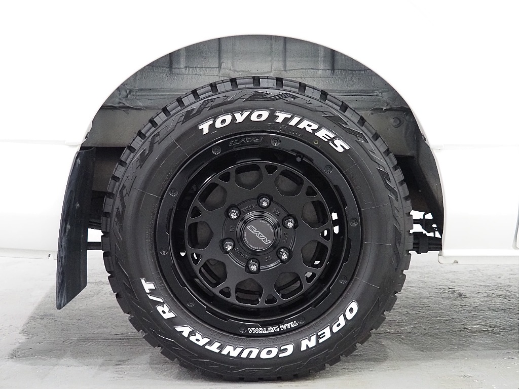 【令和2年式/ハイエースバン/ 2.8/ ダークプライムⅡ ロングボディ ディーゼルターボ】Tフォースオフロードカスタム