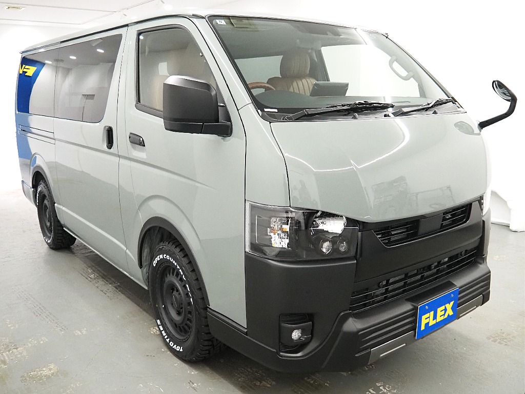 【Ｒ7年式/スーパーＧＬアースカラーパッケージ/ガソリン2.0Ｌ/アーバンカーキ】バットフェイス×オフロードPKG