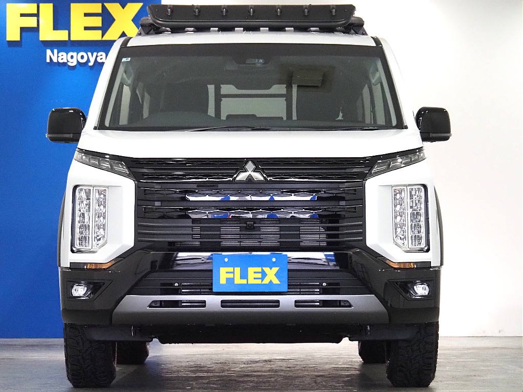 【FLEX　DELICA/新車登録済み未使用車/CHAMONIX】外装に纏った装備は他を圧倒すること間違いなし！