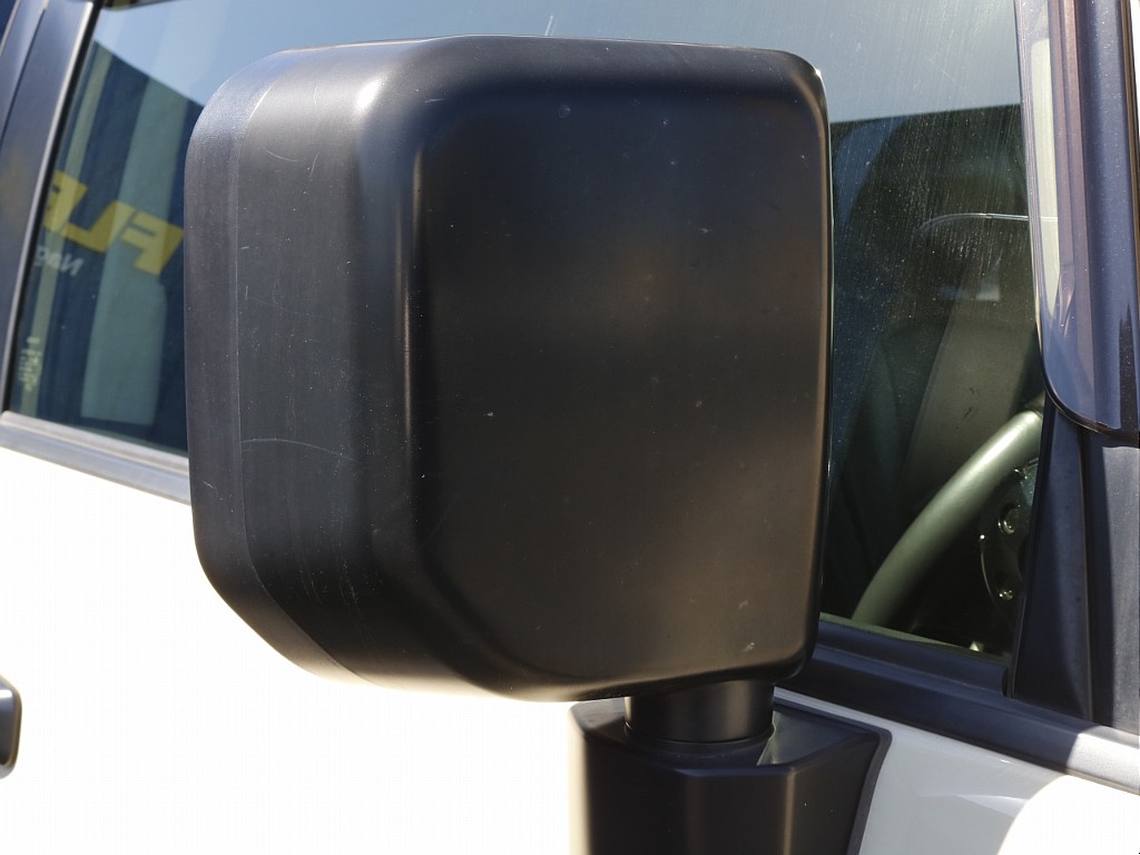 サイドミラーはマットブラック！！