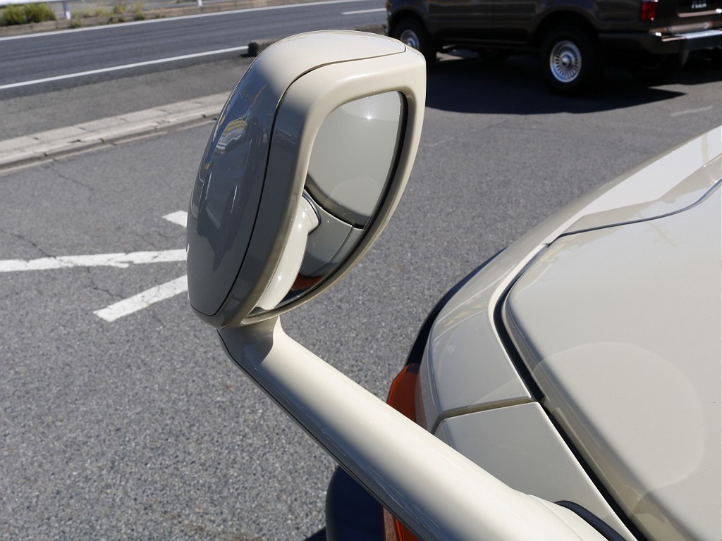 ガッツミラー！！