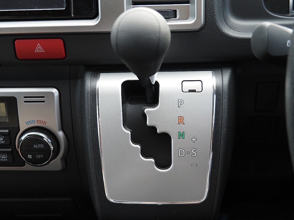 【Renoca CoastLines/スーパーGLガソリン2WD】海・山・川・街どこにでも似合うクラシックカーが完成！【全国納車可能】