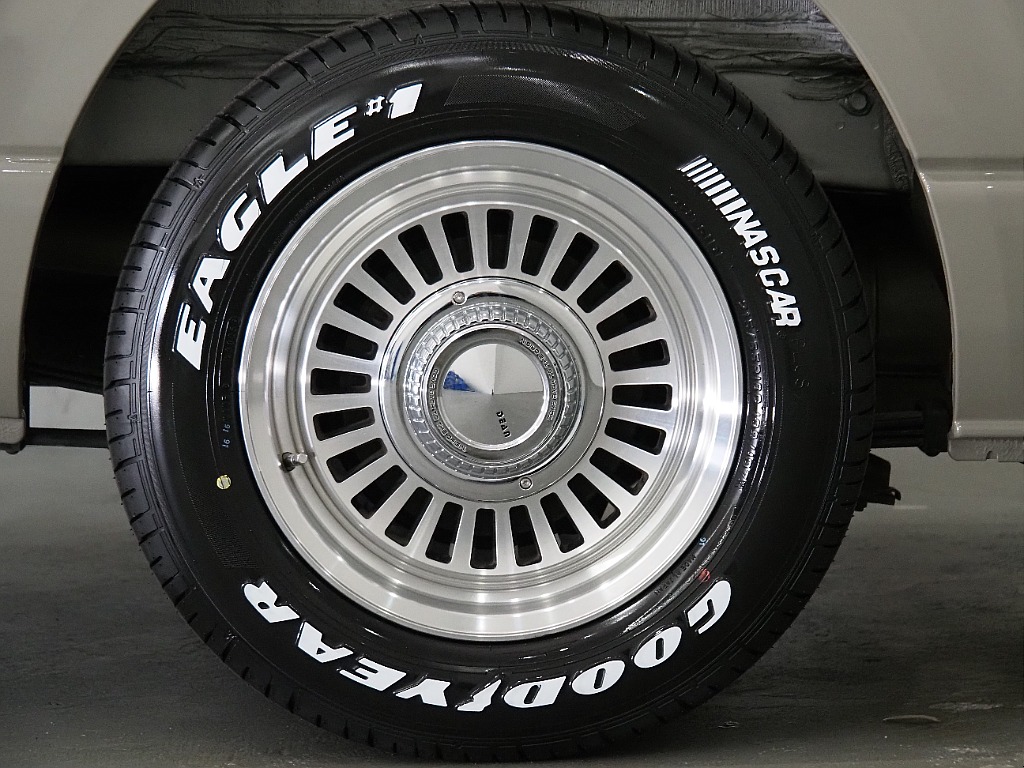 【Renoca CoastLines/スーパーGLガソリン2WD】海・山・川・街どこにでも似合うクラシックカーが完成！【全国納車可能】