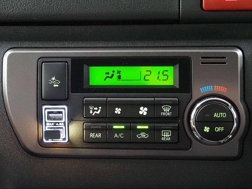 トヨタ レジアスエース(22枚目)