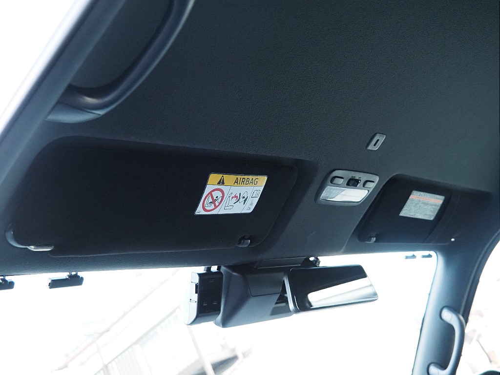 トヨタ レジアスエース(26枚目)