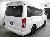 【R3年式/ハイエースワゴンGL/ガソリン4WD/】フルフラット可能な10人乗りワゴンGLが緊急入庫