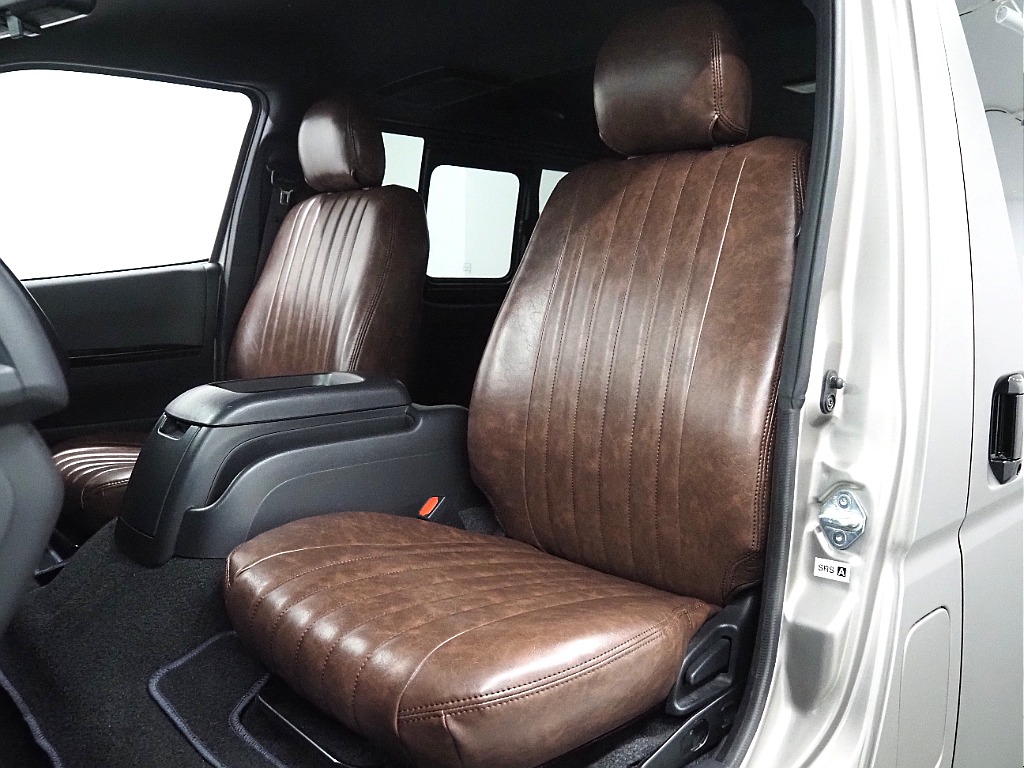 【Renoca　CoastLines/R3年式/ハイエースバン2.0L/オールペイント】角目4灯オールペイント♪【全国納車可能】