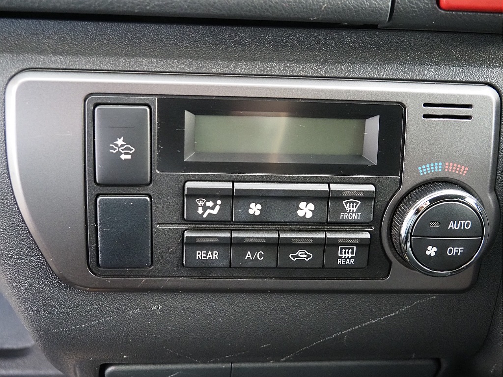 【Renoca　CoastLines/R3年式/ハイエースバン2.0L/オールペイント】角目4灯オールペイント♪【全国納車可能】