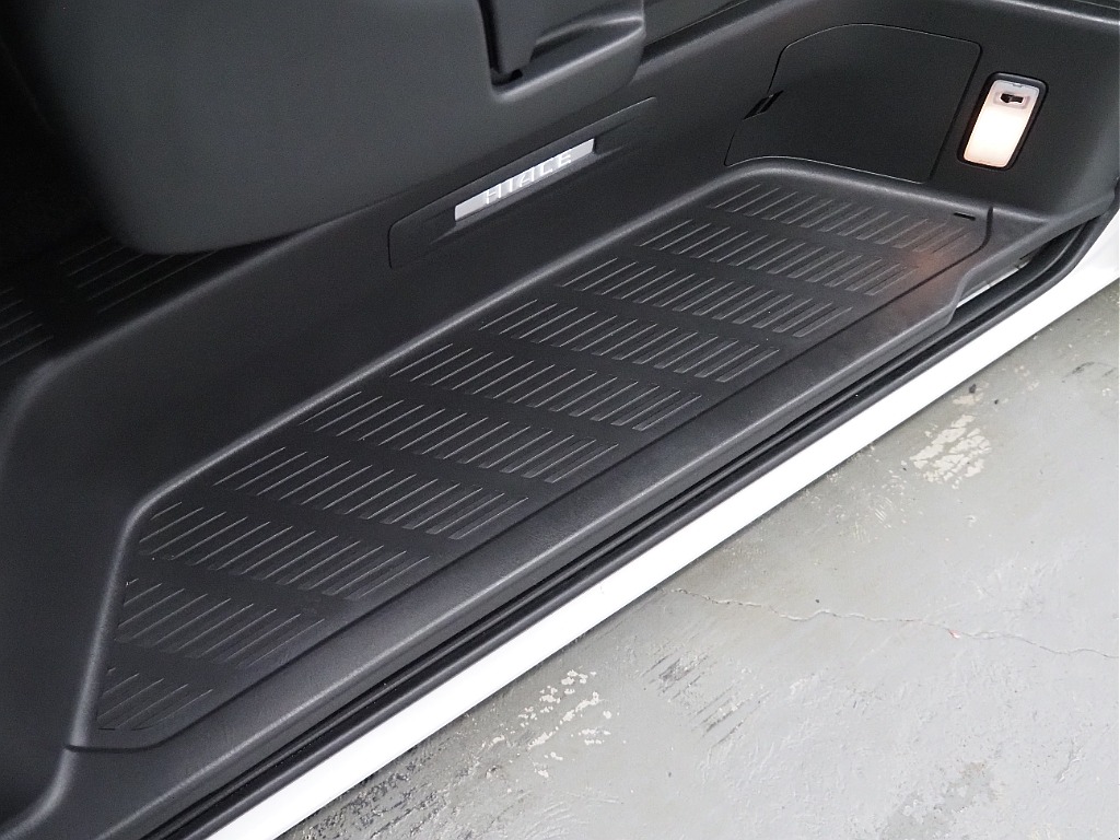 【R5年式/DARKPRIME　PRIMEⅡ/両側パワースライドドア/アルパインモニター】FLEXベッドキッド装着♪【全国納車可能】