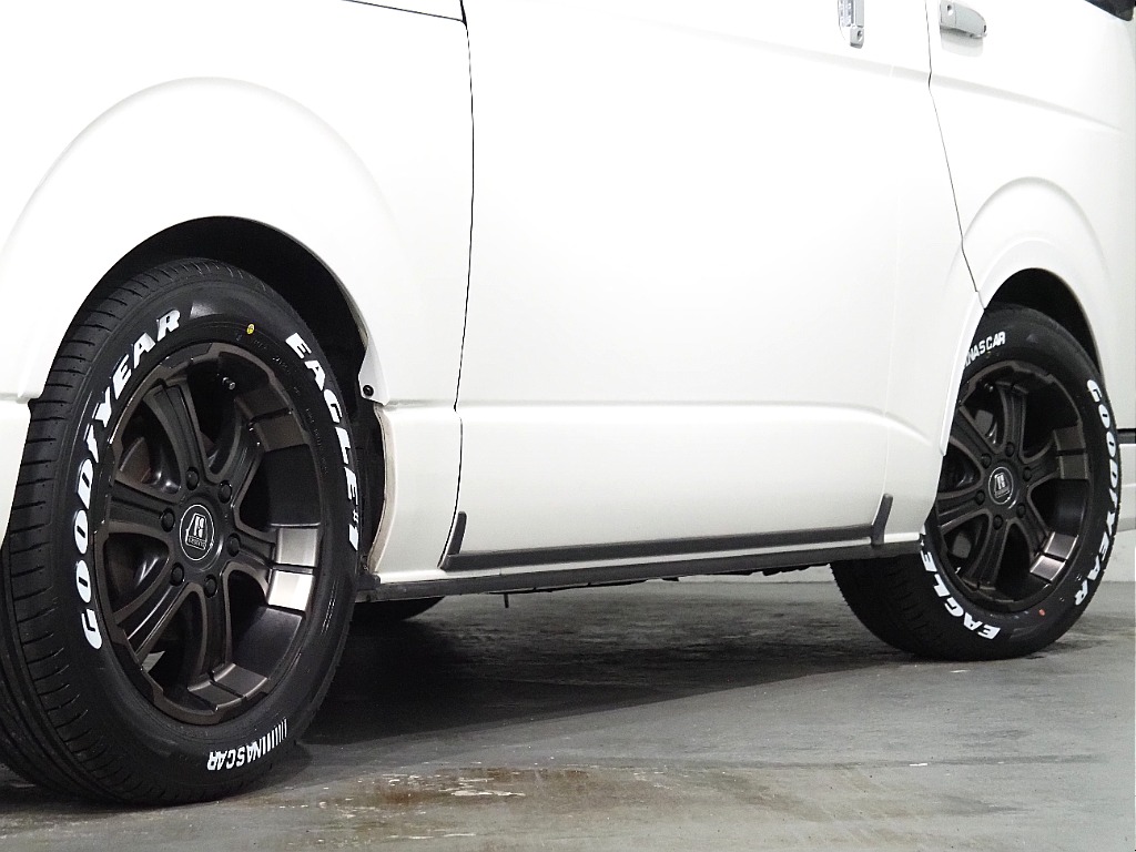 【H28年式/ハイエースバン/ディーゼル4WD/新品パーツをインストール】安心安全の4WD♪【全国納車可能】