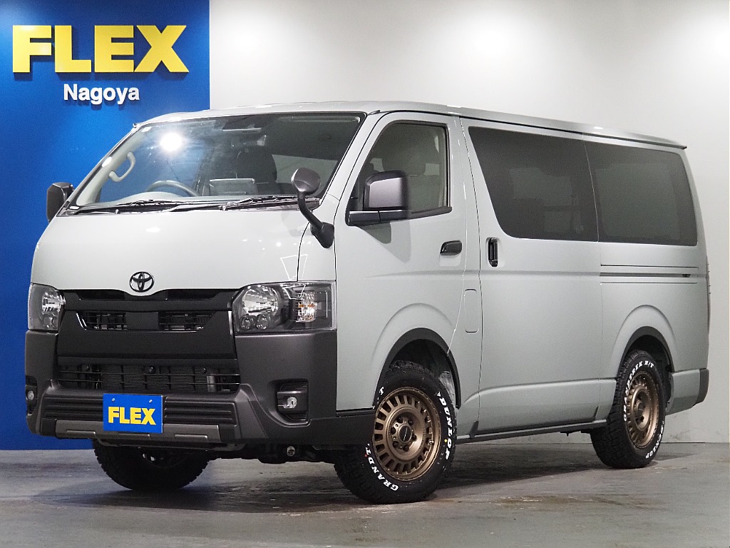 【ハイエースバン/ディーゼル4WD/アースカラーアーバンカーキ/BLACKEDITION】オフロードPKG【全国納車可能】