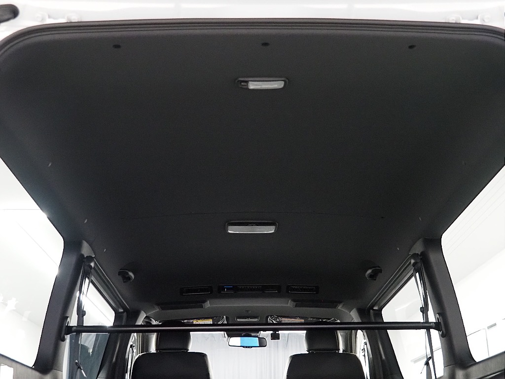 【高年式/超低走行/R6年DARKPRME Ⅱ ディーゼル2WD】フルエアロ＆純正リアウィング♪9インチフローティングナビ♪【全国納車可能】