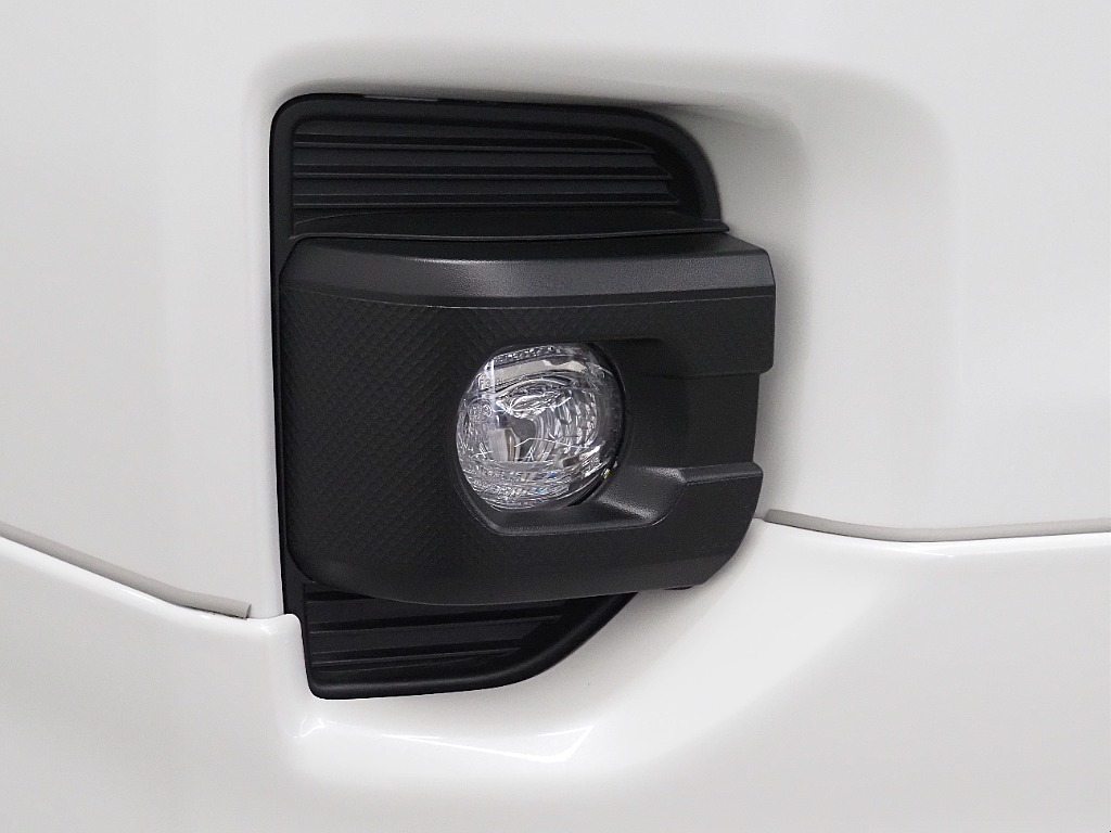 【高年式/超低走行/R6年DARKPRME Ⅱ ディーゼル2WD】フルエアロ＆純正リアウィング♪9インチフローティングナビ♪【全国納車可能】